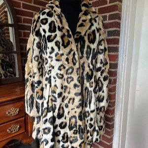 Donna Salyers' Fabulous Furs Faux Fur Cheetah Print Coat